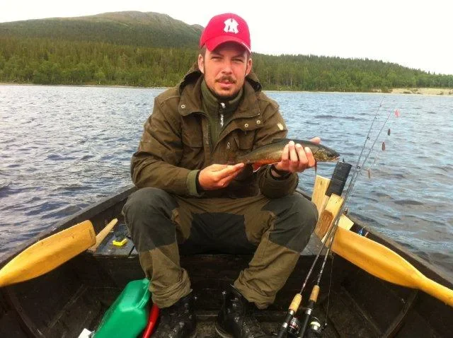Marcus med röding